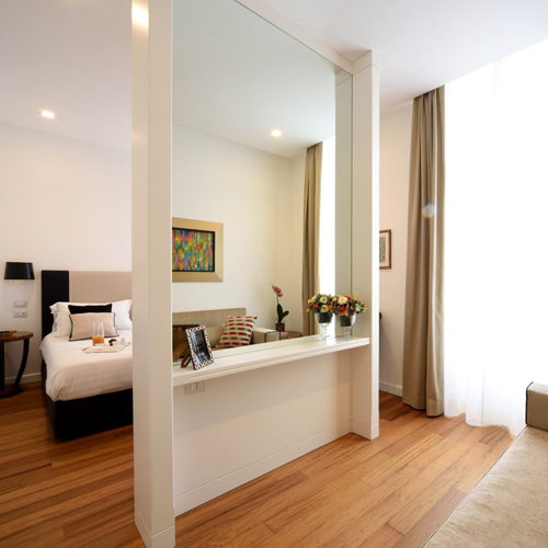 900-roma-suite-room